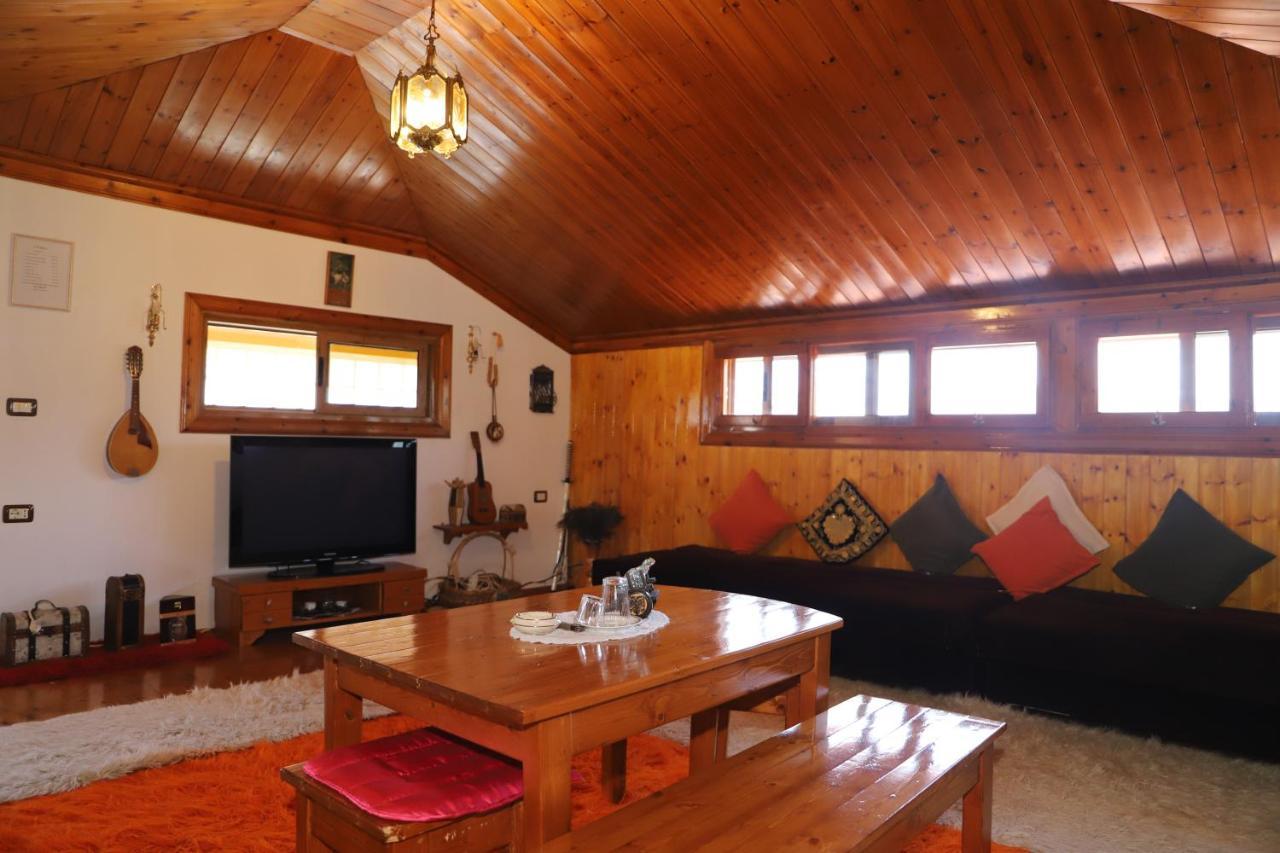 Raisa Guesthouse 12 Берат Экстерьер фото